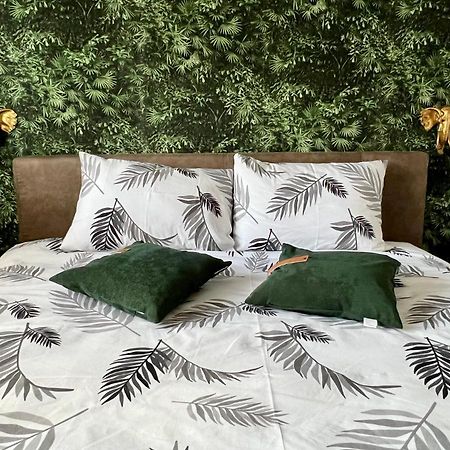 Jungle Lux Apartment Чачак Екстер'єр фото